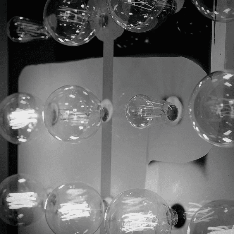 Artiste Eca - machine phygitale