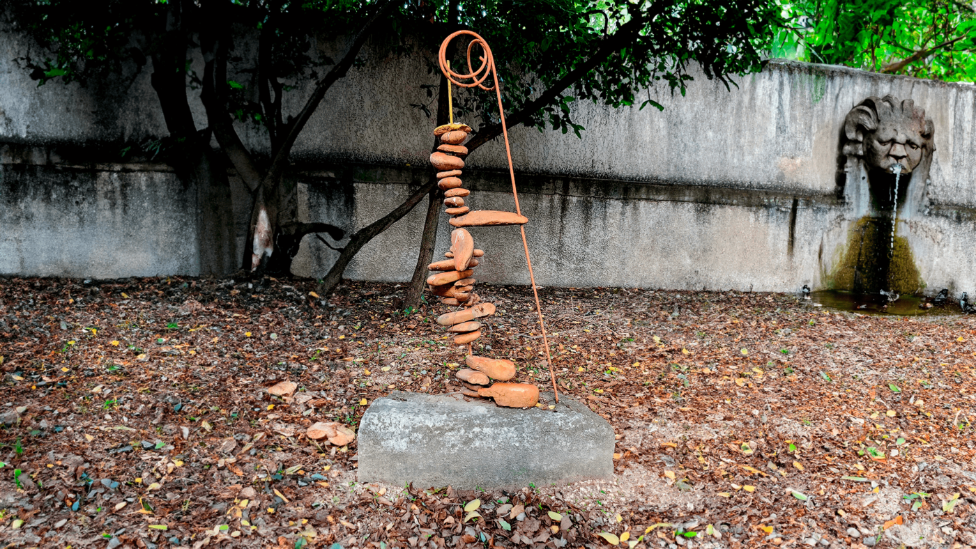 An artist creates living sculptures 2 Oeuvre de l'artiste Arsen Eca